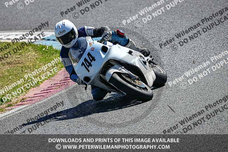 enduro digital images;event digital images;eventdigitalimages;mallory park;mallory park photographs;mallory park trackday;mallory park trackday photographs;no limits trackdays;peter wileman photography;racing digital images;trackday digital images;trackday photos